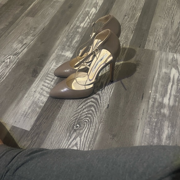 Elegant brian Atwood leather Brown Women's heels original price is $397 - Picture 4 of 4